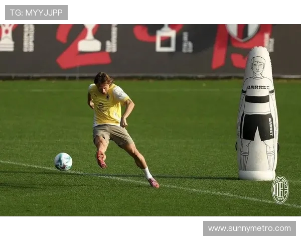 马萨拉：米兰之战将考验球队实力 冬季转会将评估引援可能性